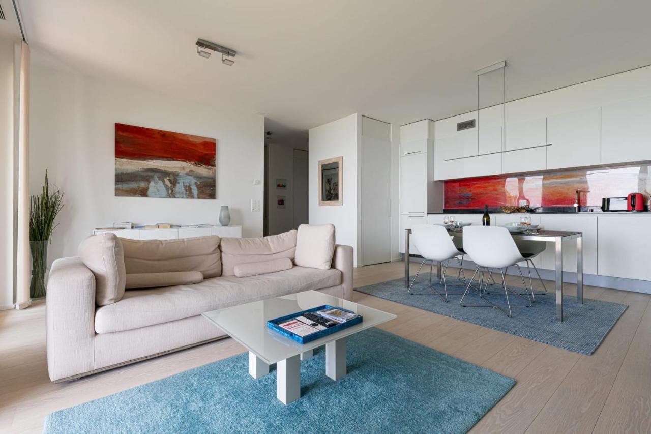 Les Terrasses De Lavaux 1 - Appartement De Luxe Avec Vue Panoramique Et Piscine Puidoux ภายนอก รูปภาพ